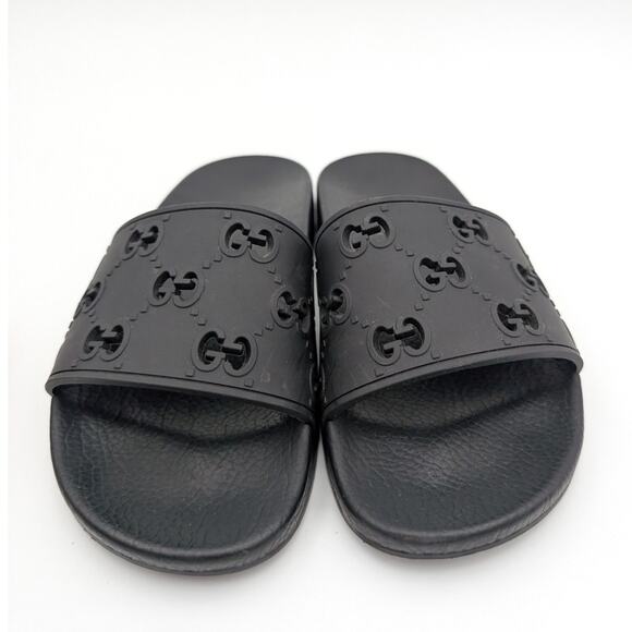 Gucci Black Rubber GG Laser Cut Pool Slide Sandals Unisex Size US W6 EU37 - Picture 8 of 11